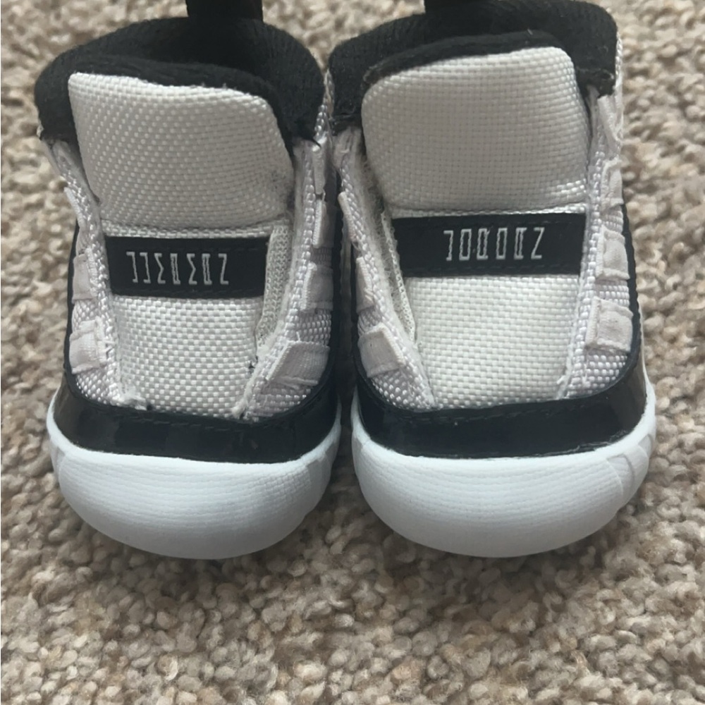 Jordan 11 gratitude crib